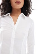 poplin fitted shirt in white