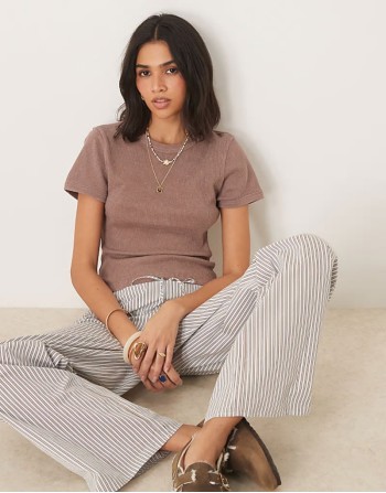 waffle baby tee in washed chocolate