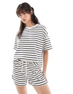 sweat t-shirt and shorts co-ord in mono stripe